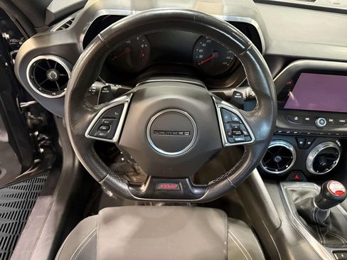 Used 2018 Chevrolet Camaro SS RWD image 19