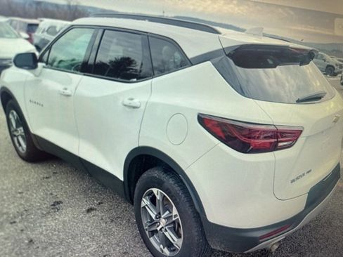 Used 2023 Chevrolet Blazer LT w/ Convenience Package image 8