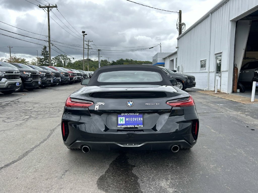 Used 2019 BMW Z4 sDrive30i w/ M Sport Package RWD image 4
