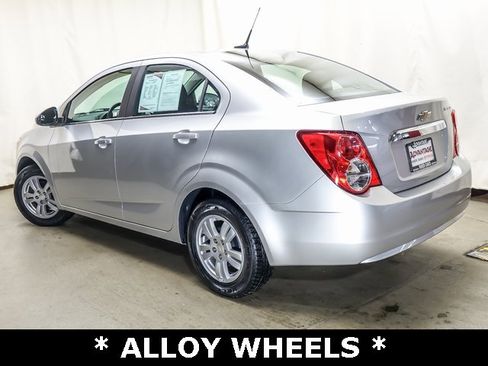 Used 2014 Chevrolet Sonic LT image 5