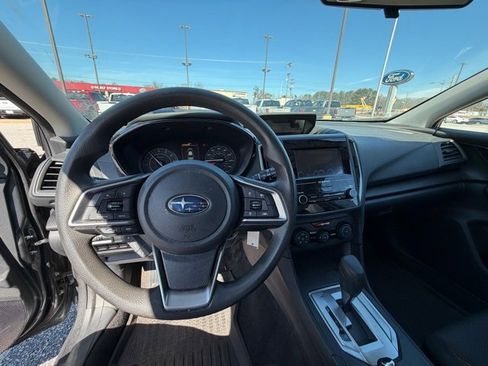Used 2019 Subaru Impreza 2.0i w/ Eyesight image 9