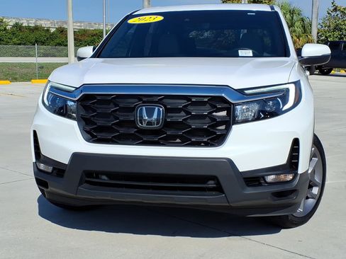 Used 2023 Honda Passport EX-L image 2