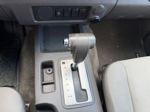 Used 2010 Nissan Xterra X RWD image 14