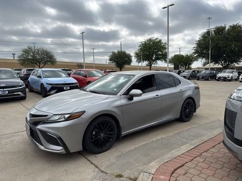 Used 2024 Toyota Camry XSE image 22