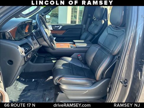 Used 2024 Lincoln Navigator Black Label AWD/4WD image 12