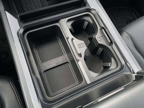 Used 2024 Ford F350 Lariat w/ Lariat Ultimate Package image 33