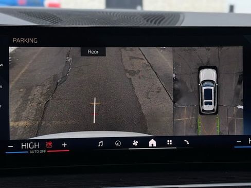 Used 2026 BMW X7 xDrive40i w/ M Sport Package image 46