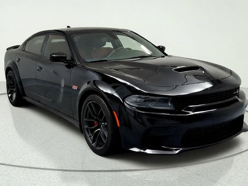 Used 2022 Dodge Charger Scat Pack RWD image 7