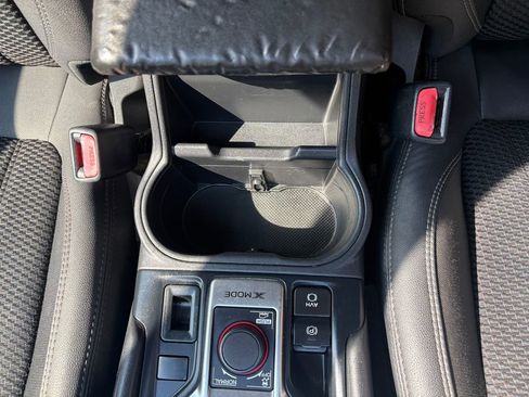 Used 2019 Subaru Forester Premium image 20