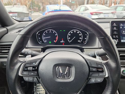 Used 2020 Honda Accord Sport image 17