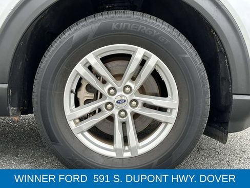 Used 2022 Ford Explorer XLT image 9