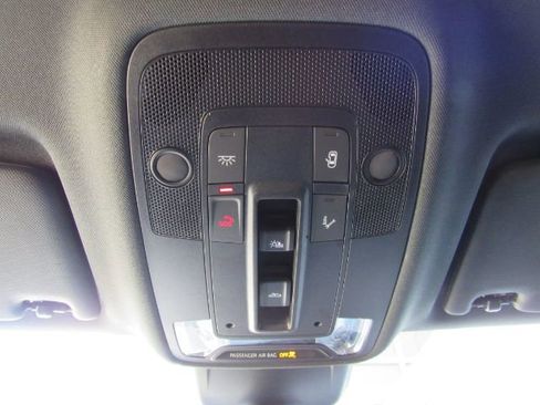 Used 2024 Audi Q3 2.0T Premium w/ Convenience Package image 54