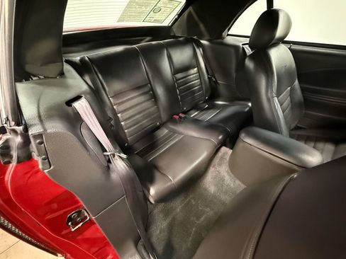 Used 2004 Ford Mustang GT RWD image 14