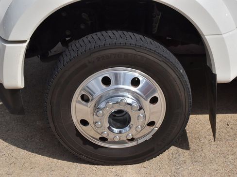 Used 2020 Ford F450 Platinum w/ FX4 Off-Road Package image 9