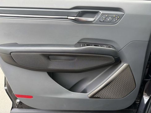 Used 2025 Kia EV9 GT-Line image 17