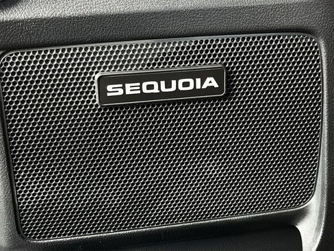 Used 2019 Toyota Sequoia Limited image 22