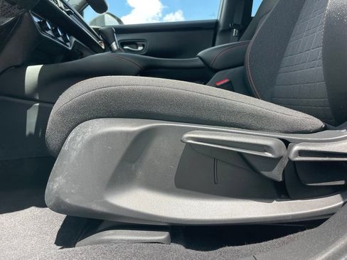 Used 2025 Honda HR-V Sport image 24