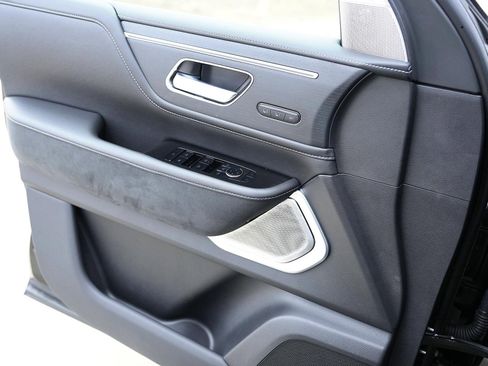 New 2025 INFINITI QX80 Sensory w/ Exterior Package image 25