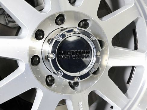 Used 2026 Ford F250 Platinum w/ Platinum Plus Package image 57