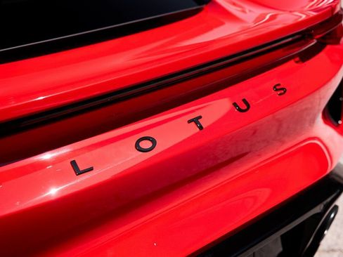 Used 2025 Lotus Emira RWD image 11