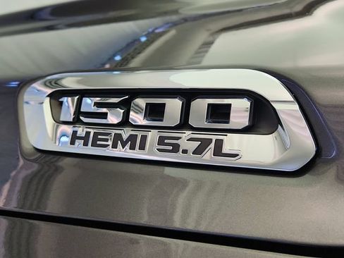 Used 2022 RAM 1500 Big Horn AWD/4WD image 31