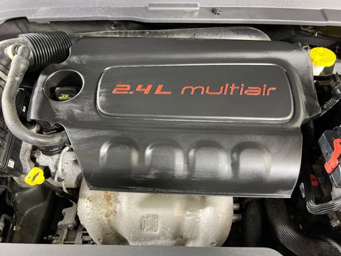Used 2022 Jeep Compass Limited w/ Elite Group AWD/4WD image 29