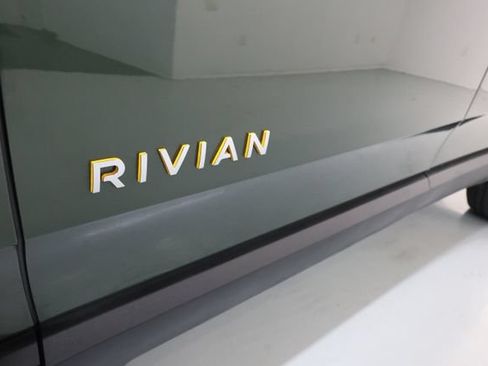 Used 2023 Rivian R1S Adventure AWD/4WD image 64