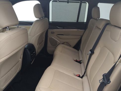 Used 2022 Jeep Grand Cherokee Limited 4xe w/ Luxury Tech Group II image 18