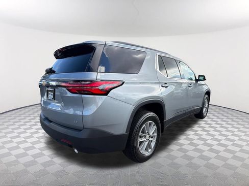 Used 2023 Chevrolet Traverse LT FWD image 5