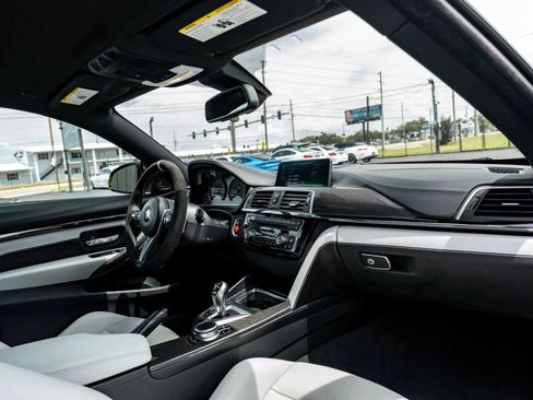 Used 2019 BMW M4 Coupe w/ Competition Package RWD image 40