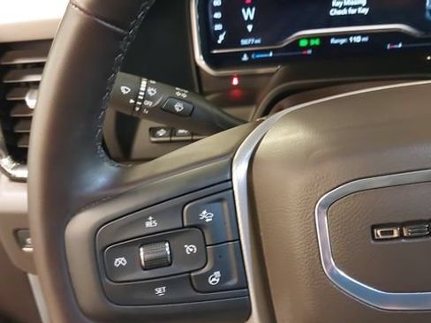 Used 2024 GMC Sierra 2500 Denali w/ Denali Reserve Package AWD/4WD image 19