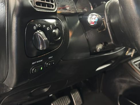 Used 2003 Ford F150 Harley-Davidson RWD image 25