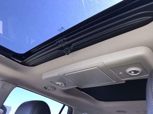 Used 2014 Buick Enclave Premium image 21