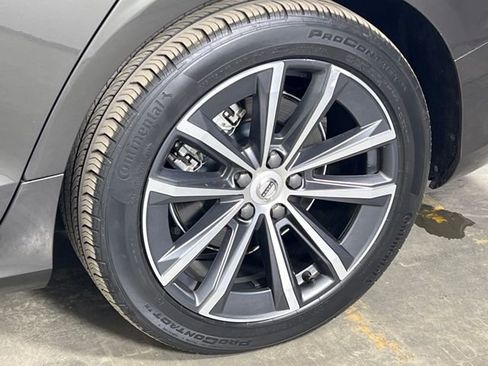 Used 2022 Volvo S60 B5 Momentum w/ Premium Package image 38