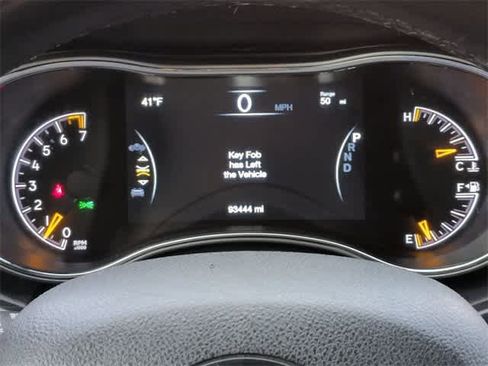 Used 2020 Jeep Grand Cherokee Altitude image 32