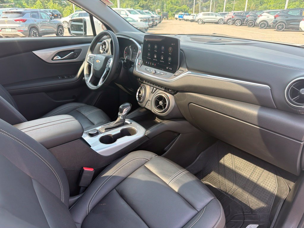 Certified 2023 Chevrolet Blazer LT w/ LPO, Floor Liner Package AWD/4WD image 30