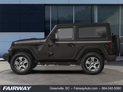 Used 2022 Jeep Wrangler Sport AWD/4WD image 3