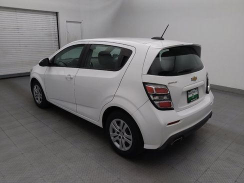 Used 2017 Chevrolet Sonic LT FWD image 5
