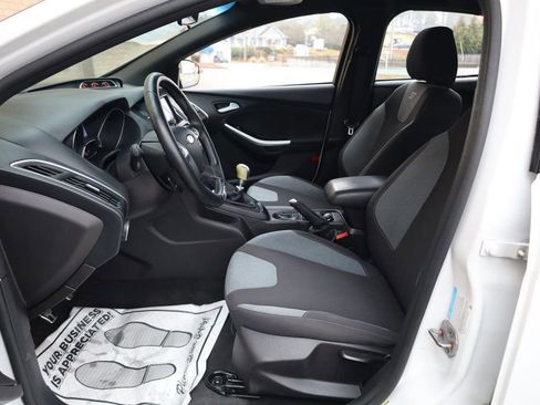 Used 2014 Ford Focus ST image 13