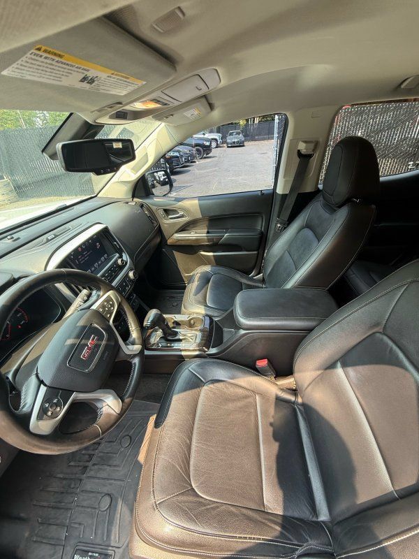 Used 2016 GMC Canyon SLT AWD/4WD image 12