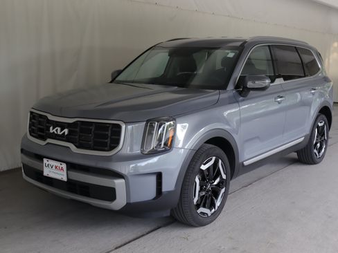 Used 2023 Kia Telluride S AWD/4WD image 20