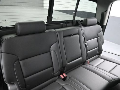 Used 2018 GMC Sierra 1500 SLT AWD/4WD image 17