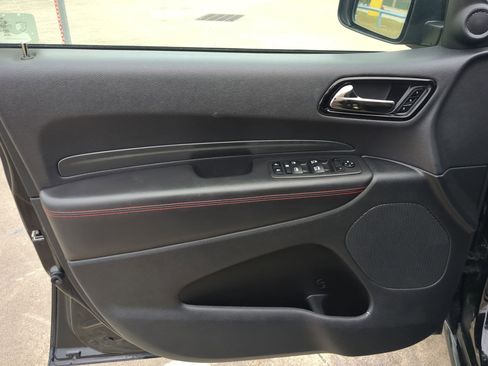 Used 2024 Dodge Durango GT image 13