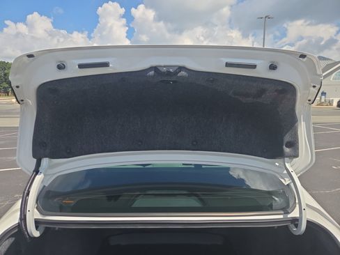 Used 2021 Honda Accord EX-L image 18