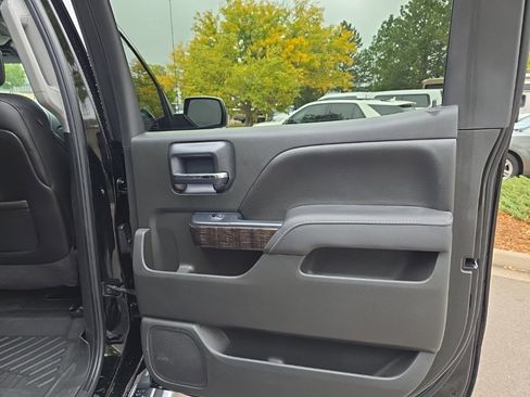 Used 2015 GMC Sierra 1500 Denali w/ Driver Alert Package image 19