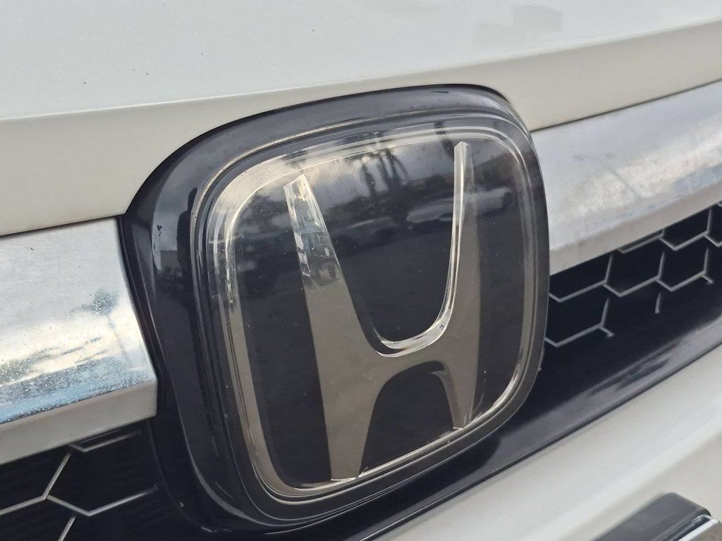 Used 2018 Honda Clarity Plug-In Hybrid image 31