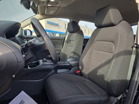Certified 2023 Honda HR-V LX image 15