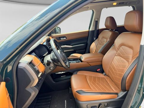 Used 2023 Nissan Pathfinder Platinum AWD/4WD image 26