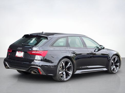 Used 2022 Audi RS 6 AWD/4WD image 7