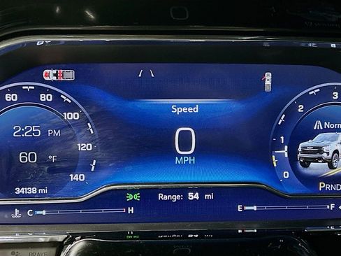 Used 2024 Chevrolet Silverado 1500 LT Trail Boss image 12